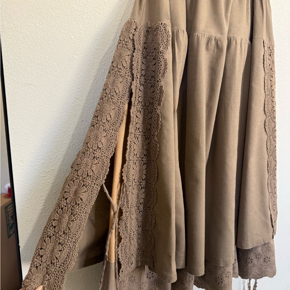 Boho Cottagecore Lace Panel Midi Skirt | Taupe Tiered Prairie Skirt size medium - Picture 3 of 7